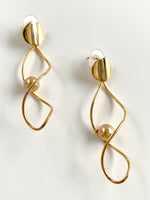 Load image into Gallery viewer, All Twisted Golden N Pearl Earrings