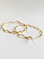 Load image into Gallery viewer, Big Waves Round Loop Earrings