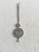 Load image into Gallery viewer, Crescent White Diamond Maang Tika