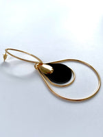 Load image into Gallery viewer, Elizabeth Multishaped Black and Golden Big Earrings