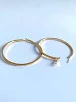 Load image into Gallery viewer, Flat N Elegant Golden Loop Earrings