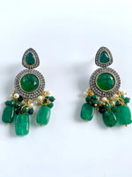 Load image into Gallery viewer, Galaxy Of Green Diamond Choker Set