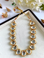 Load image into Gallery viewer, Golden Aura Kundan Ensemble Necklace Set