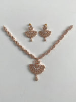 Load image into Gallery viewer, I am Delicate Necklace Set