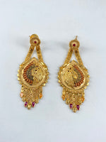 Load image into Gallery viewer, Layered Traditional Gold Necklace Set