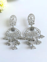 Load image into Gallery viewer, Mahurat White Diamond Dancing Earrings