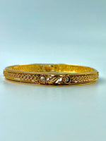 Load image into Gallery viewer, Noor Daily Waer Golden Polki Bangle Set Of Four