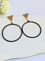 Load image into Gallery viewer, Round Black Earrings With Golden Triangle