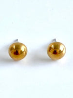 Load image into Gallery viewer, Small Round Golden Stud Earrings