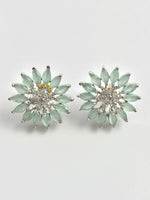 Load image into Gallery viewer, Sun Of Mint Rays Diamond White Stud Earrings