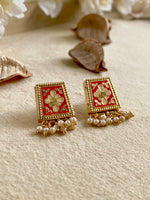 Load image into Gallery viewer, Super 3 Elements Twin Pearl Necklace Set- Green & Red