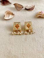 Load image into Gallery viewer, Super 3 Elements Twin Pearl Necklace Set- Maroon & Orange