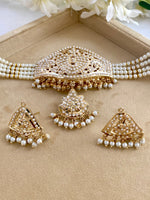 Load image into Gallery viewer, Timeless Tassel Treasures Gold & Pearl Choker Necklace Set