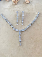 Load image into Gallery viewer, White Diamond Necklace Set
