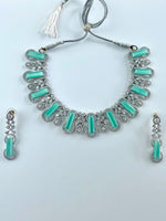 Load image into Gallery viewer, Covering My Neck Necklace Set