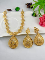 Load image into Gallery viewer, Khalifa Gold Replica Necklace Set!