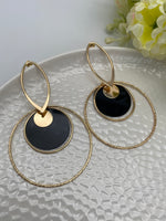Load image into Gallery viewer, Rozabel Multishaped Black And Golden Hoop Earrings