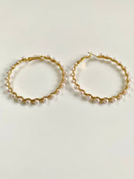 Load image into Gallery viewer, Alternate Golden N Pearl Loop Earrings
