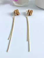 Load image into Gallery viewer, Beautiful Brown Earrings With Golden Danglers
