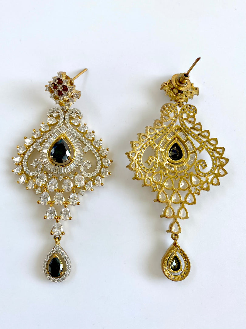 Dazzling Black Centre White Diamond Golden Earrings