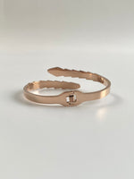 Load image into Gallery viewer, Diamond Studded Marble Finish Overlap Rose Gold Bracelet
