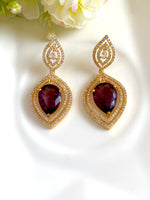 Load image into Gallery viewer, Divi Wine Red Golden Diamond Arrow Earrings
