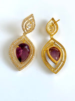 Load image into Gallery viewer, Divi Wine Red Golden Diamond Arrow Earrings
