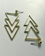 Dropping Triangle Earrings
