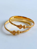 Load image into Gallery viewer, Head On Gold Bangle Set of Two
