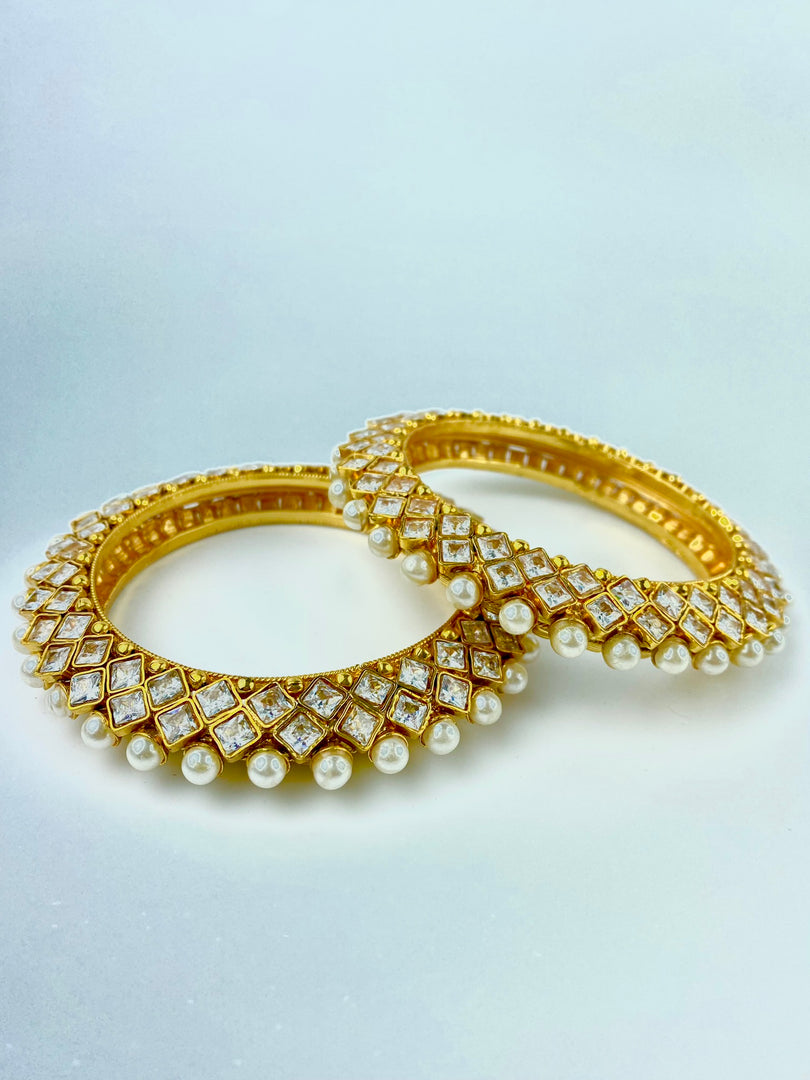 I'm All Shiny Diamond & Pearl Bangle Set