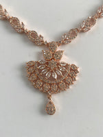 Load image into Gallery viewer, I am Delicate Necklace Set
