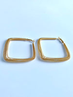 Load image into Gallery viewer, Intertwined Golden Loop Earrings
