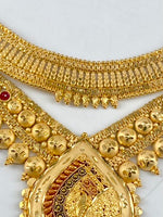 Load image into Gallery viewer, Layered Traditional Gold Necklace Set
