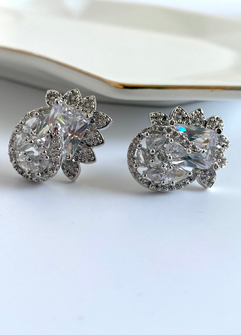 Loving Solitaire Diamond Studded Earrings