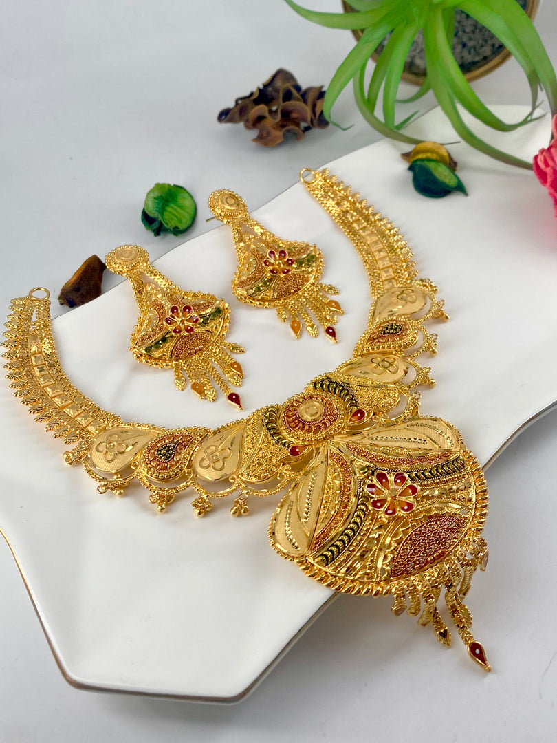 Mahurat Gold Necklace Set