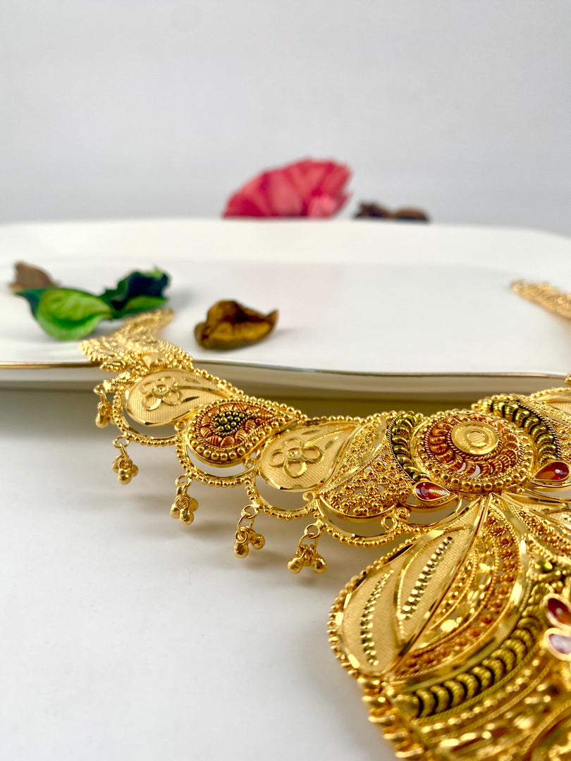 Mahurat Gold Necklace Set