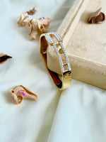 Load image into Gallery viewer, Marble Finish LOVE Studded Golden Bracelet
