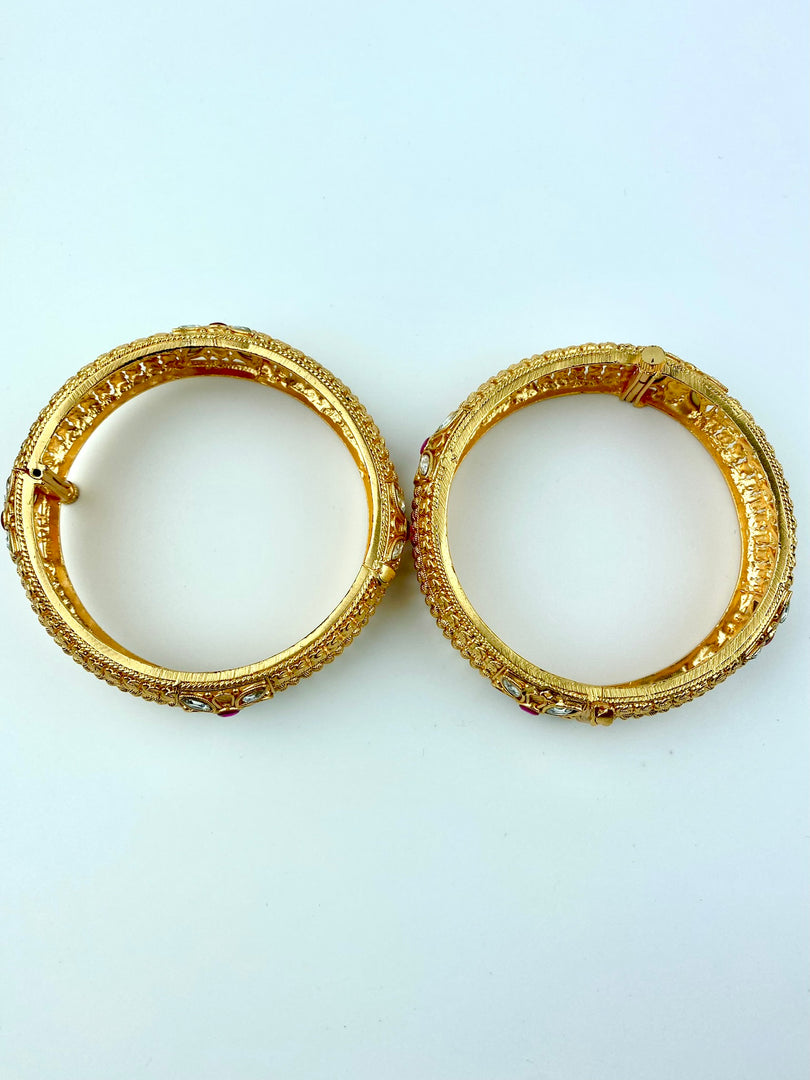 Matte Golden Net Classy White & Pink Kundan Bangle Set Of Two