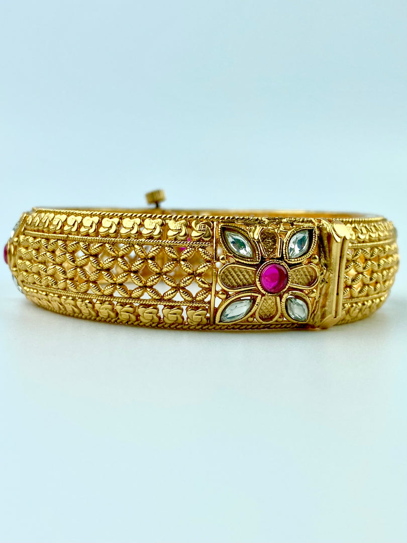 Matte Golden Net Classy White & Pink Kundan Bangle Set Of Two