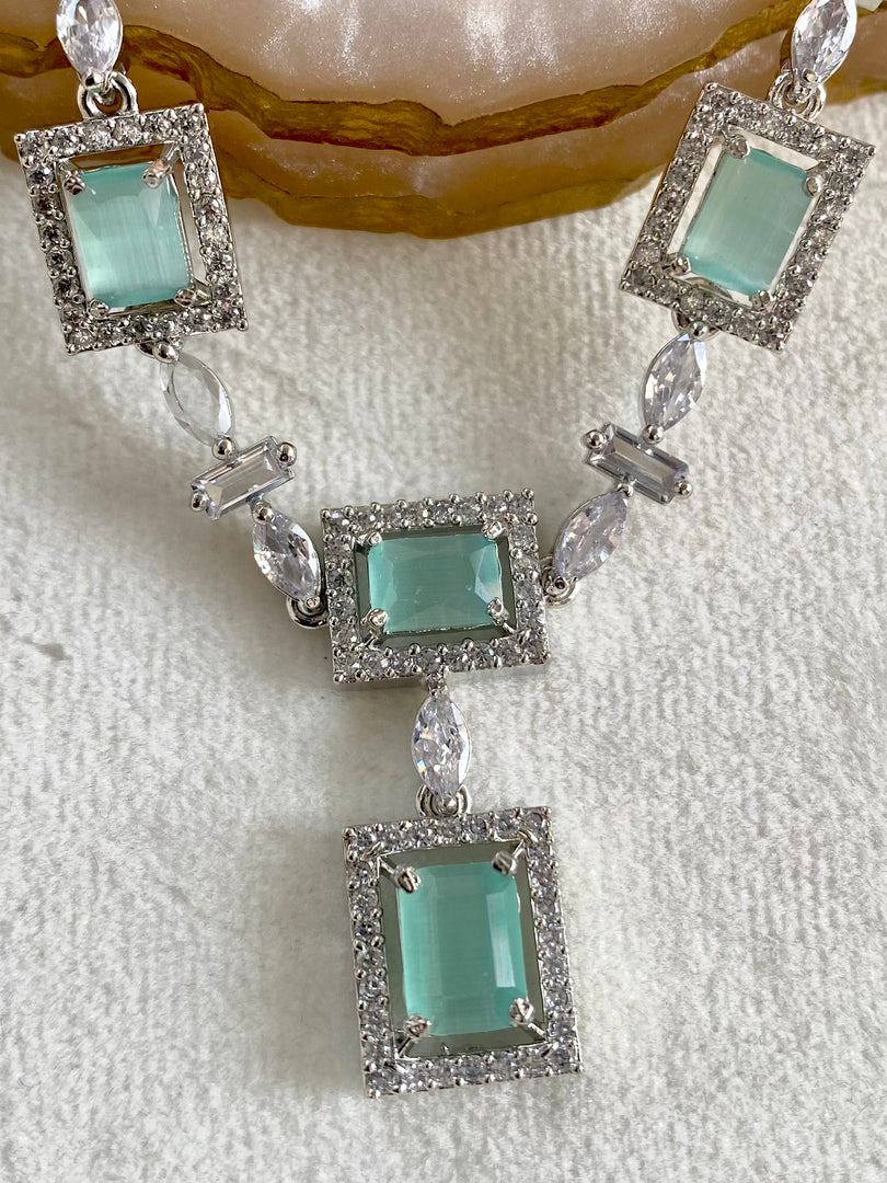 Mint Brick Diamond Necklace Set