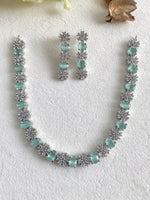 Load image into Gallery viewer, Mint Green Flower Diamond Necklace Set
