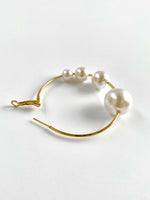 Load image into Gallery viewer, Multiple Sized Pearl Loop Earrings
