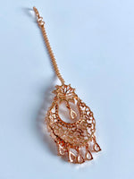 Load image into Gallery viewer, Rosy Chakra Rose Gold Diamond Maang Tika
