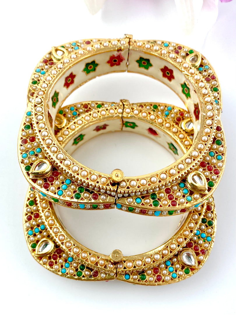 Royal Rajwada Multicolour Jadau Bangle Set