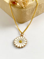 Load image into Gallery viewer, Sunflower Pendant Necklace
