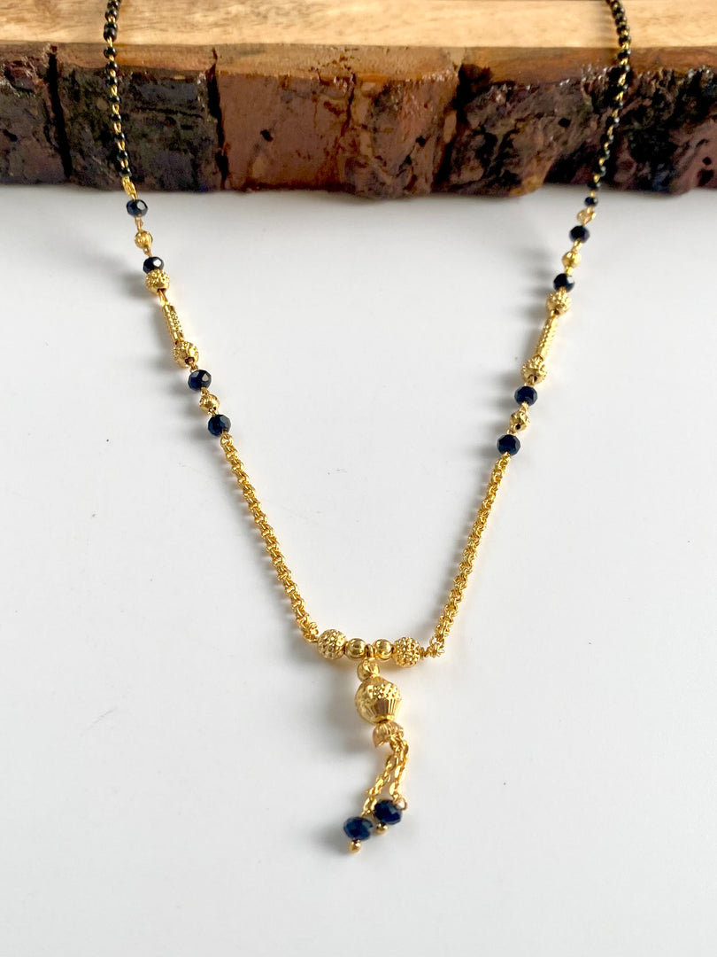 Swinging Black Pearl Mangalsutra Chain