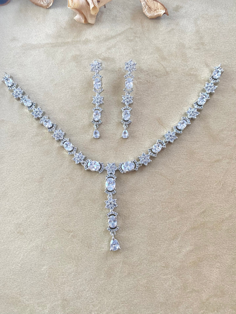 White Diamond Necklace Set