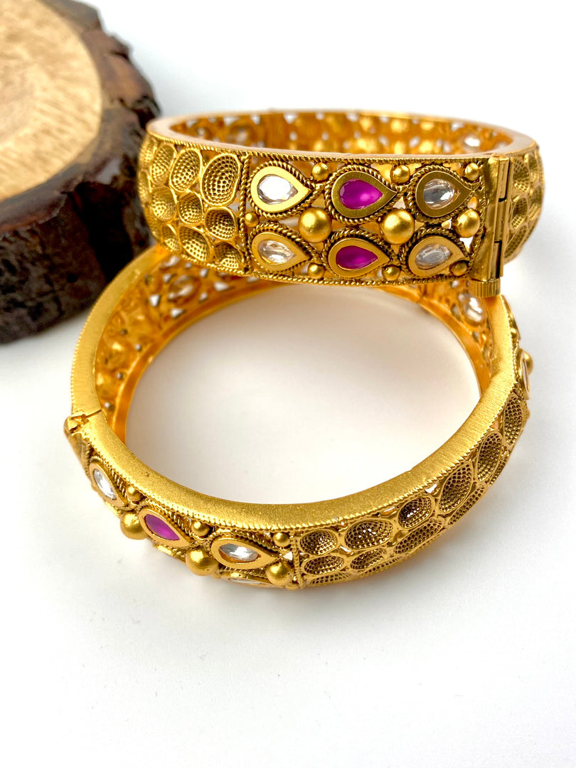 Antique Matte Gold White S Pink Kundan Bangle Set Of Two