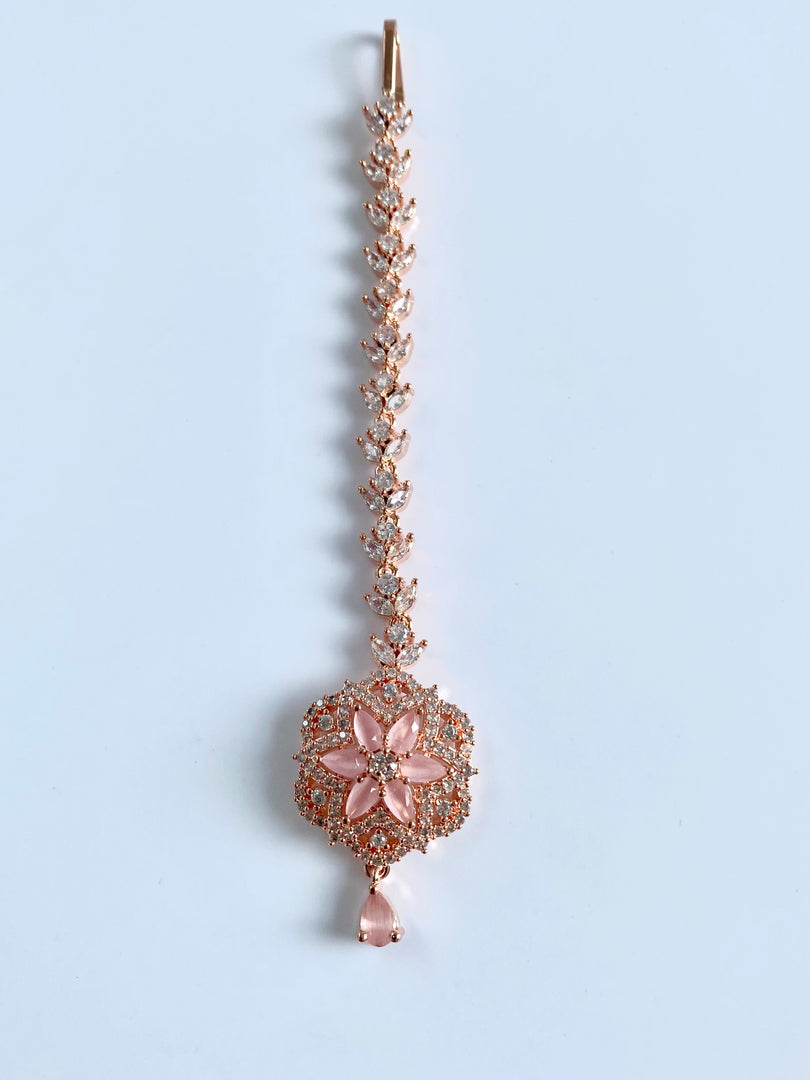 Baby Pink In Rose Gold Diamond Maang Tika