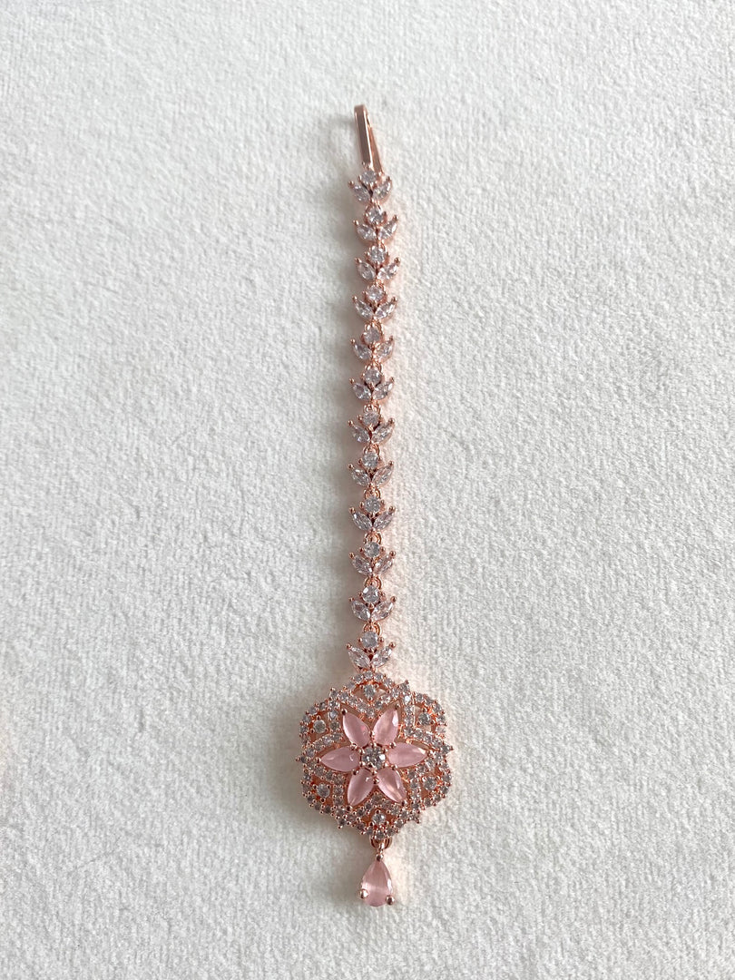 Baby Pink In Rose Gold Diamond Maang Tika